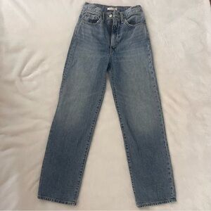 Levi's Ribcage Straight Blue Jeans Sz 24 medium wash